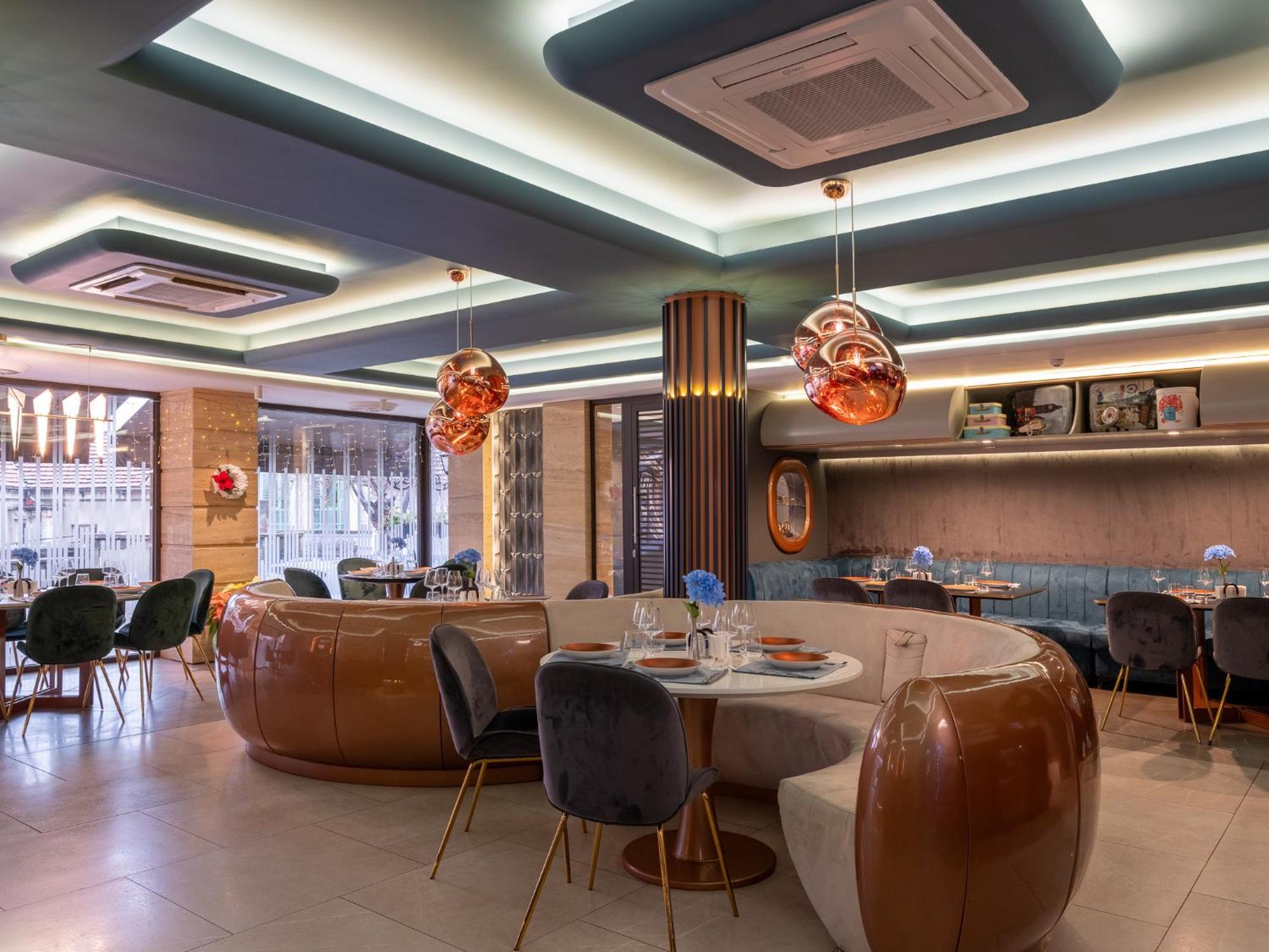 Hotel Concorde Veliko Turnovo Bagian luar foto