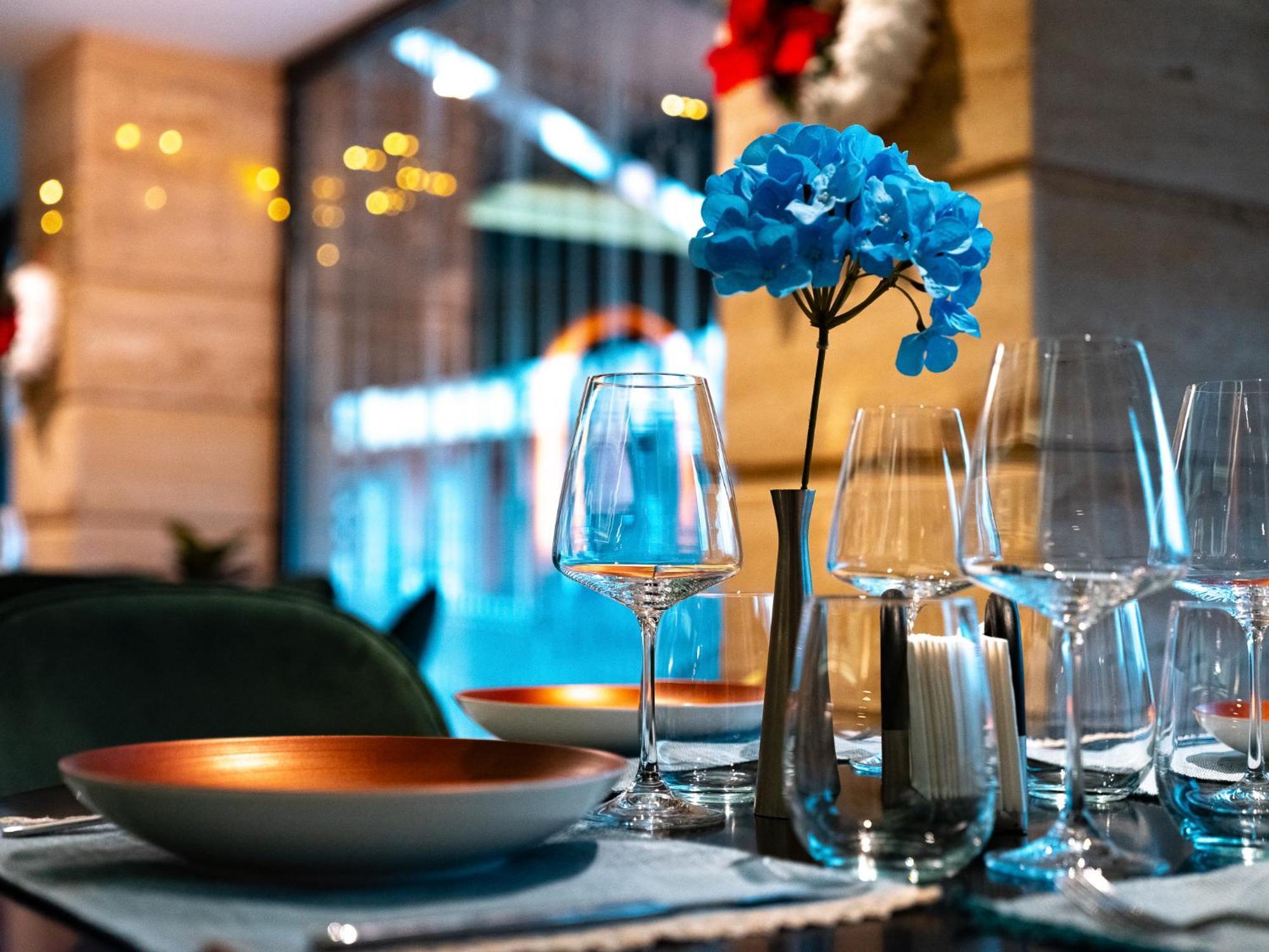 Hotel Concorde Veliko Turnovo Bagian luar foto