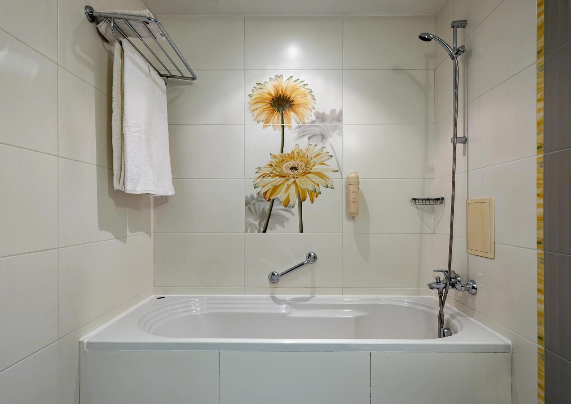 Hotel Concorde Veliko Turnovo Bagian luar foto