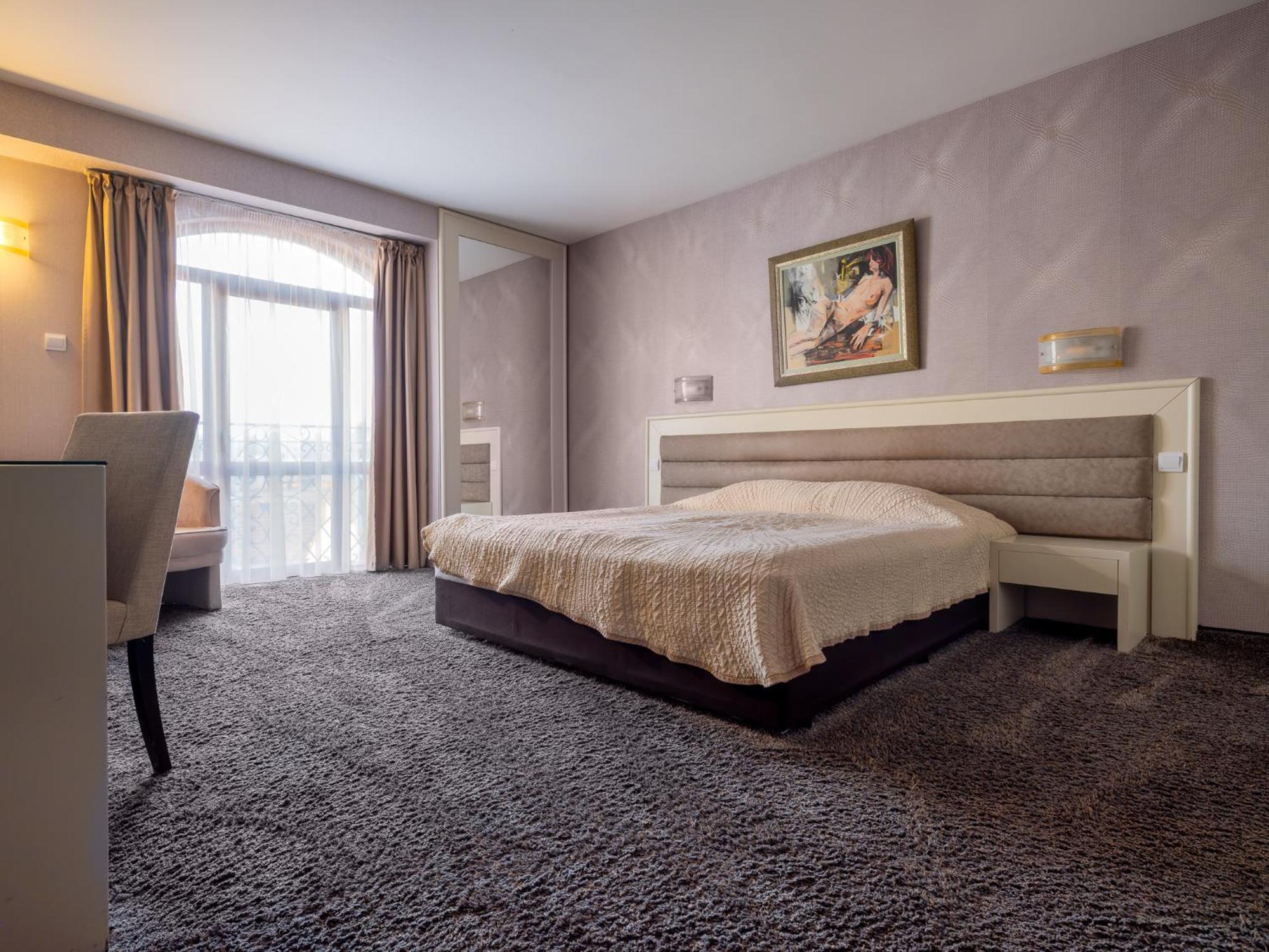 Hotel Concorde Veliko Turnovo Bagian luar foto